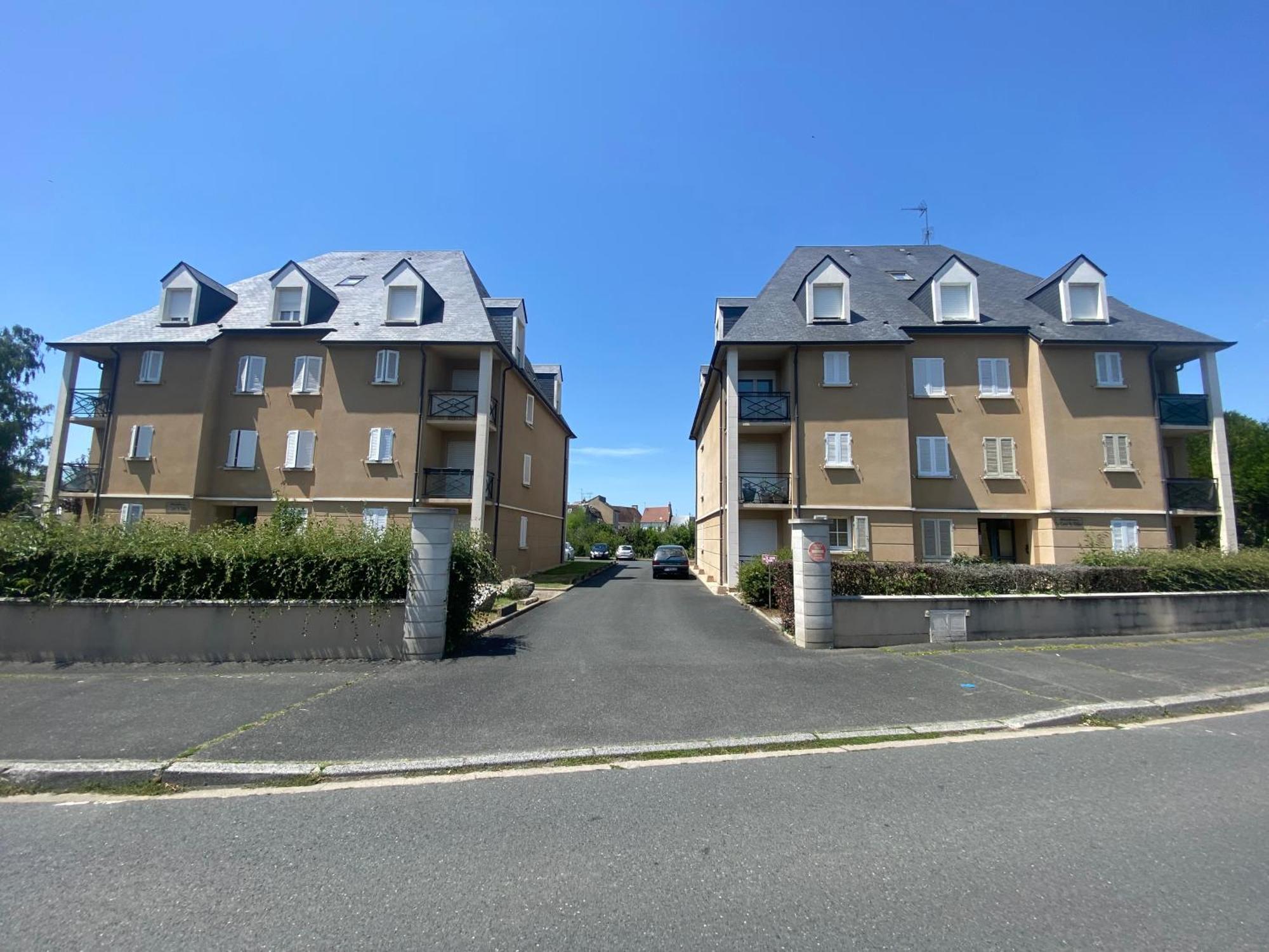 Appartamento Les Rives De L'Indre. Parking Gratuit. Lit 160Cm Châteauroux Esterno foto